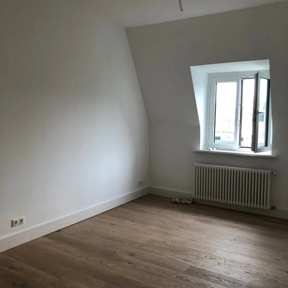 2 Zimmer Wohnung mit 67 m² in Frankfurt am Main – Bild 6