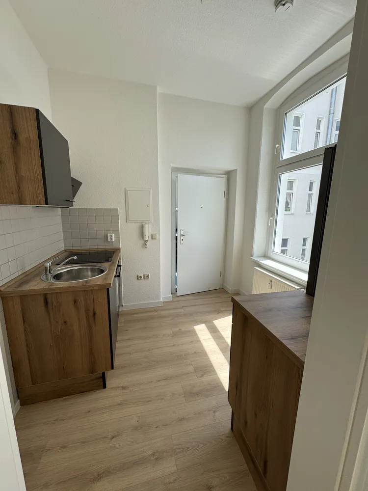 2 room apartment with 50 m² in Magdeburg – Photo 4