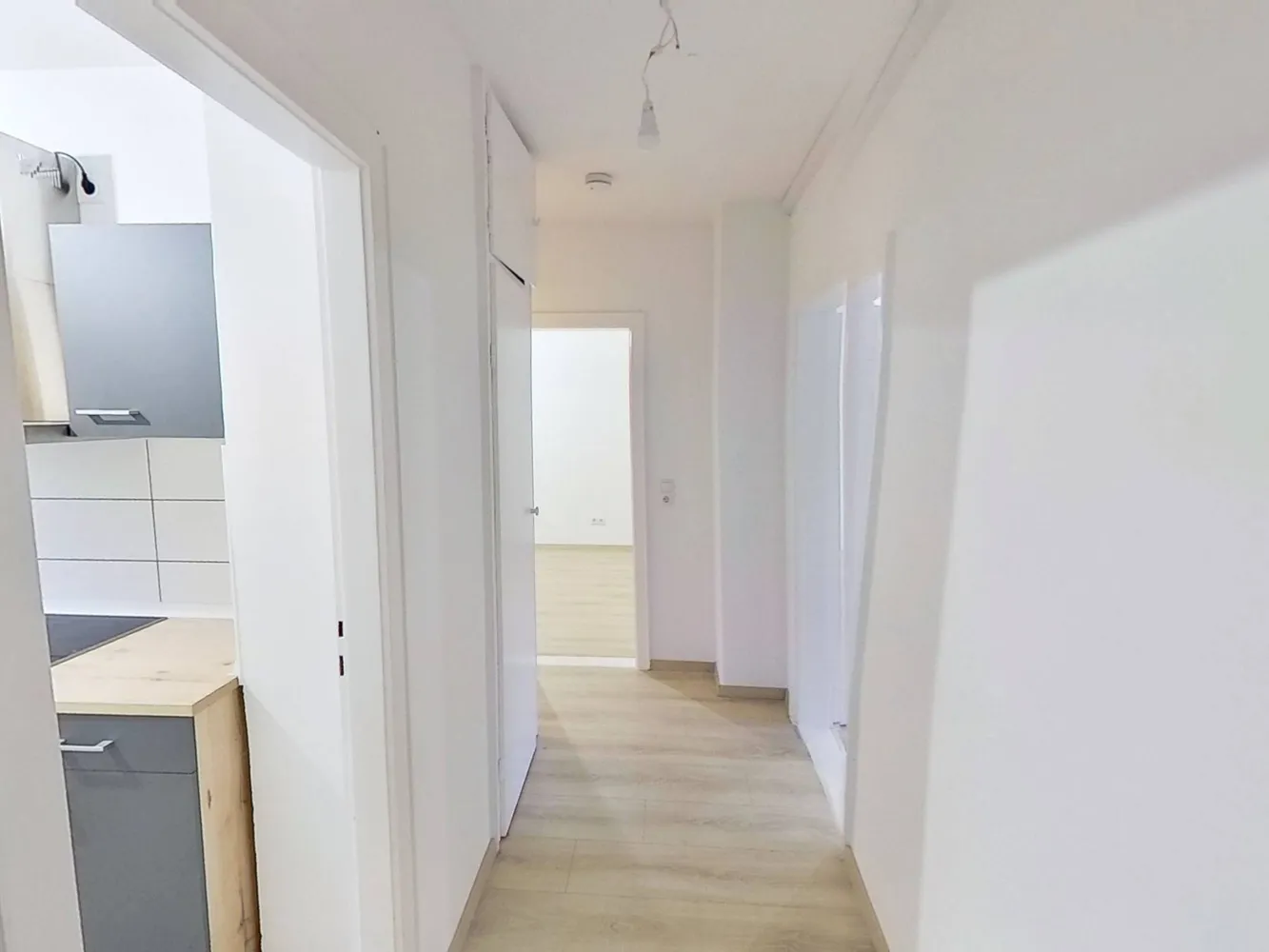 2 Zimmer Wohnung mit 63 m² in Neumünster – Bild 9