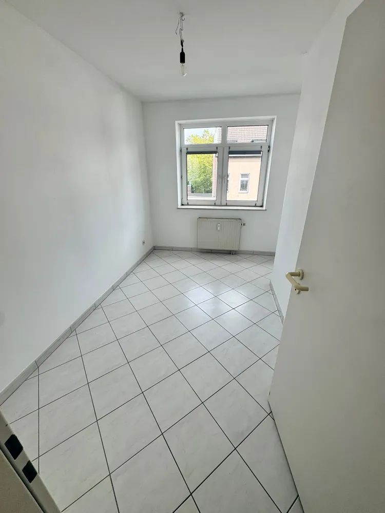 3 room apartment with 75 m² in Cologne – Photo 2