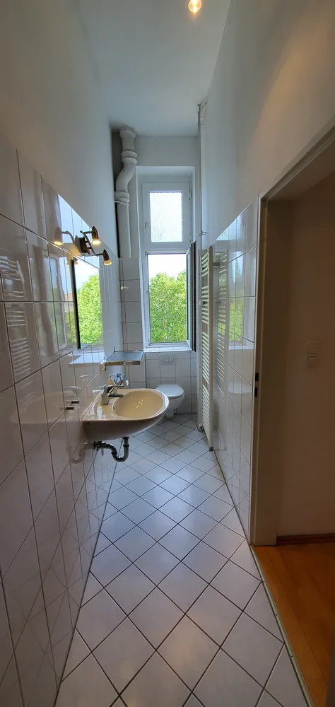 2 Zimmer Wohnung mit 40 m² in Wiesbaden – Bild 2