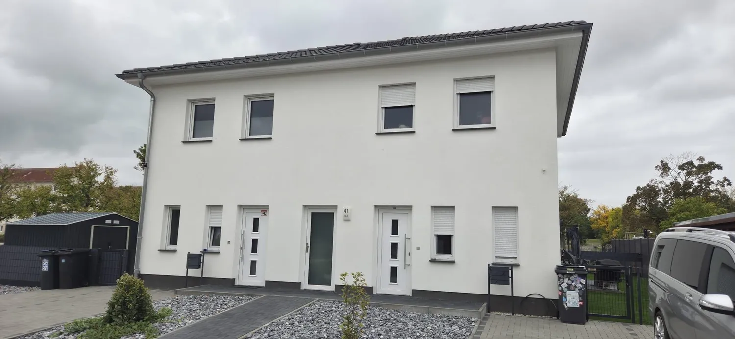 3 Zimmer Haus mit 90 m² in Berlin – Bild 1