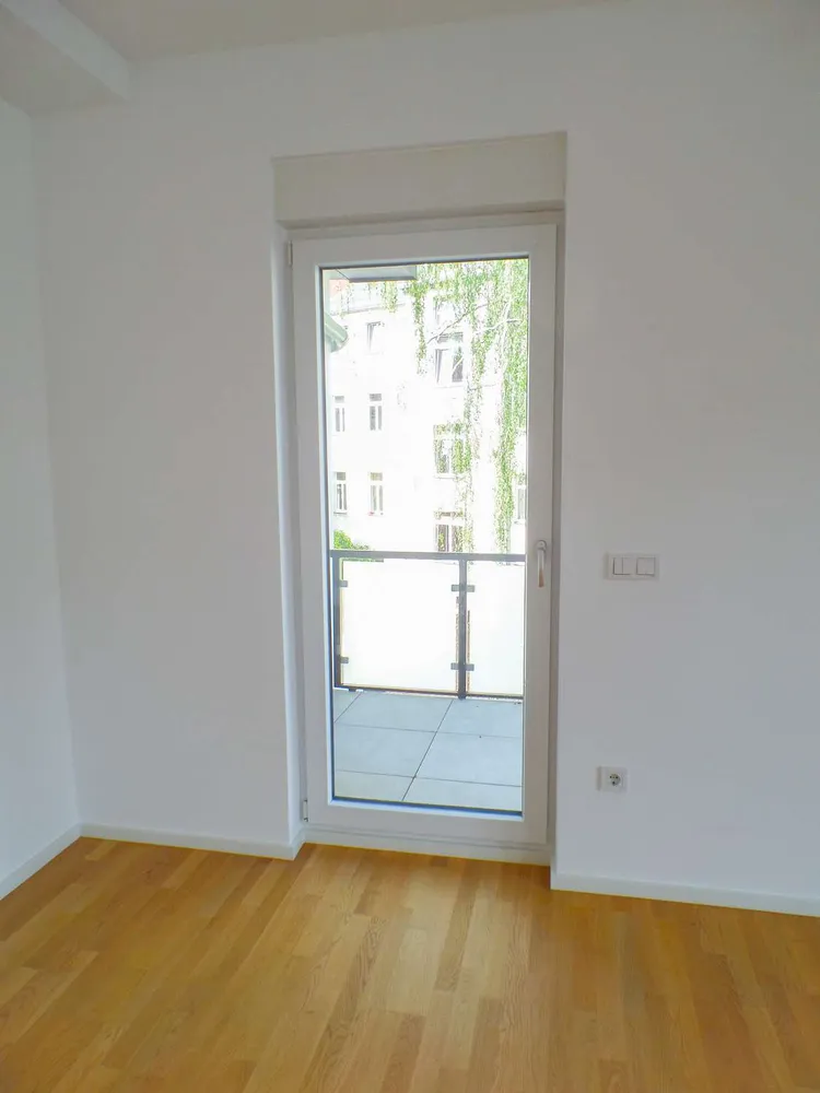 2 Zimmer Wohnung mit 86 m² in Dresden – Bild 4
