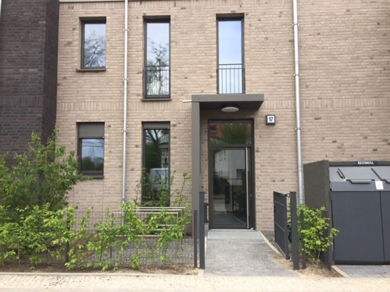 2 Zimmer Wohnung mit 74 m² in Berlin – Bild 5