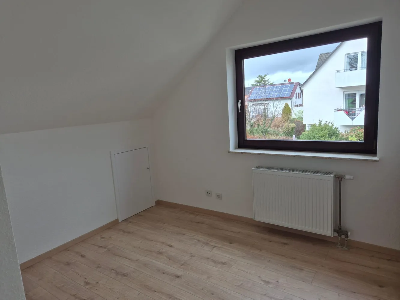 3 Zimmer Wohnung mit 87 m² in Wiesbaden – Bild 4