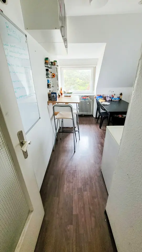 WG-Zimmer mit 28 m² in Stuttgart – Bild 8