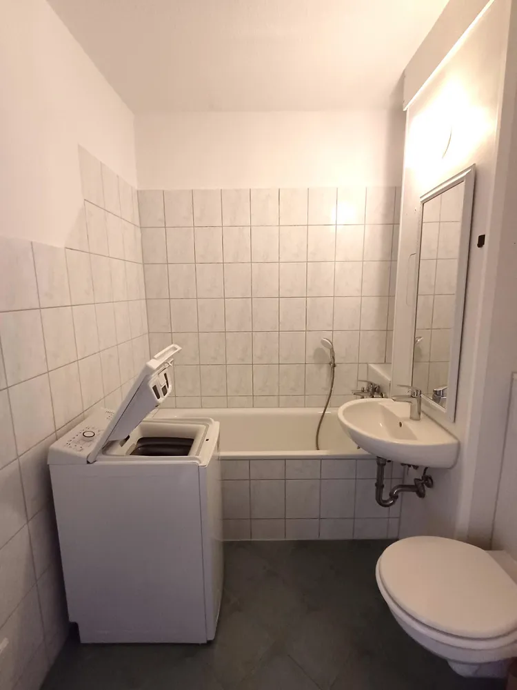 3 Zimmer Wohnung mit 57 m² in Halle (Saale) – Bild 4