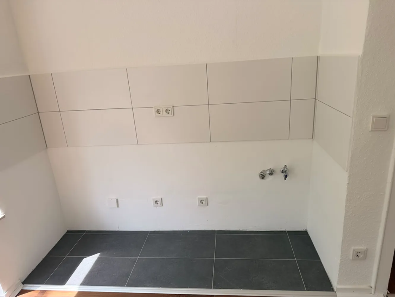 1 room apartment with 36 m² in Essen – Photo 3