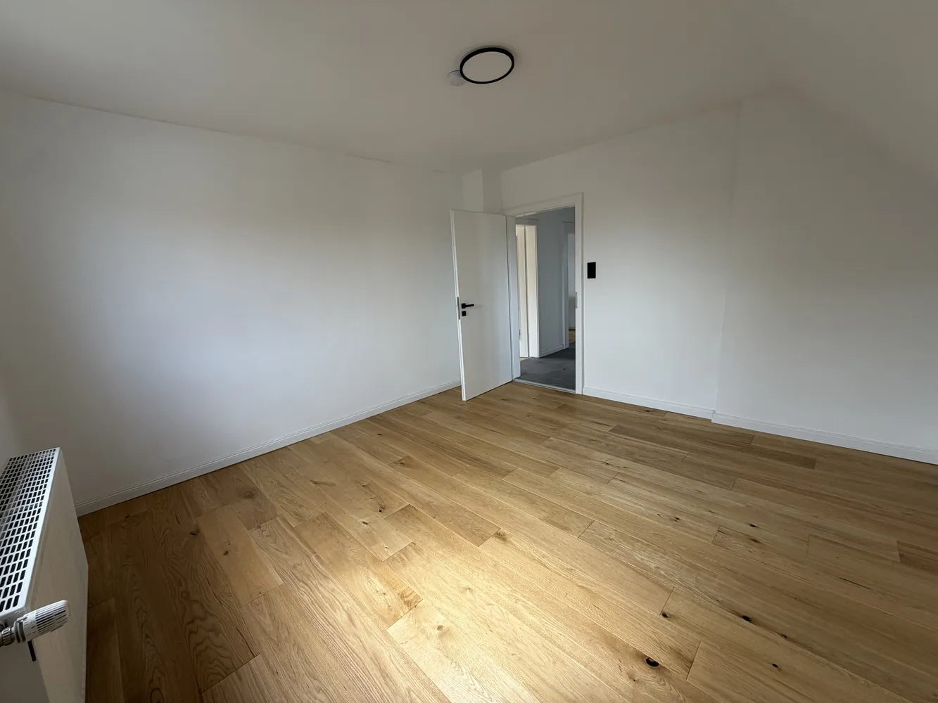 4 Zimmer Wohnung mit 70 m² in München – Bild 8