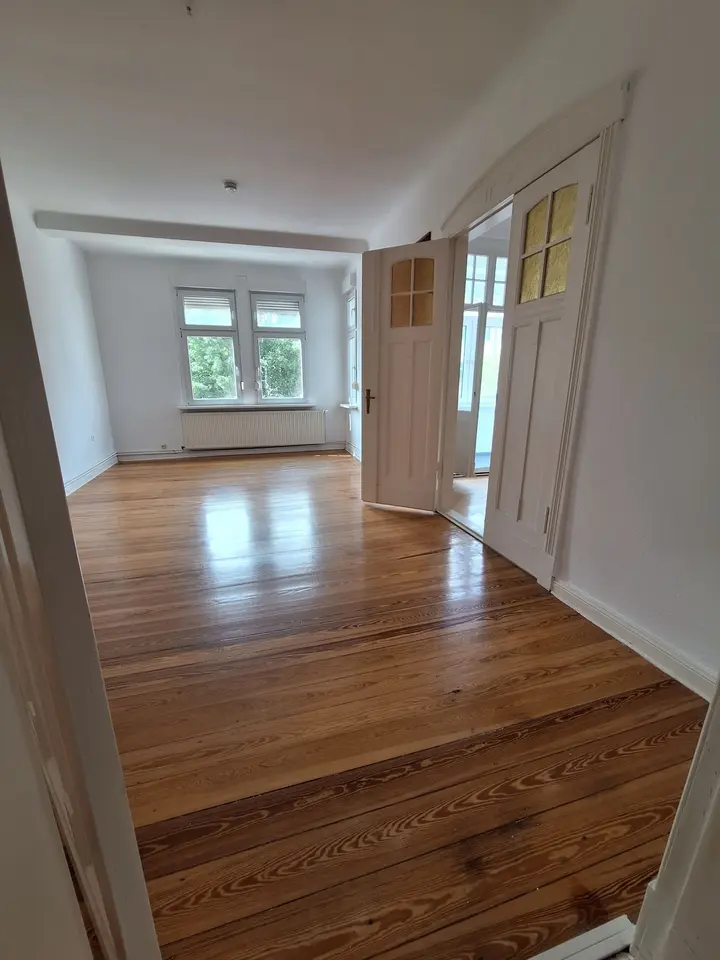 4 Zimmer Wohnung mit 123 m² in Magdeburg – Bild 1