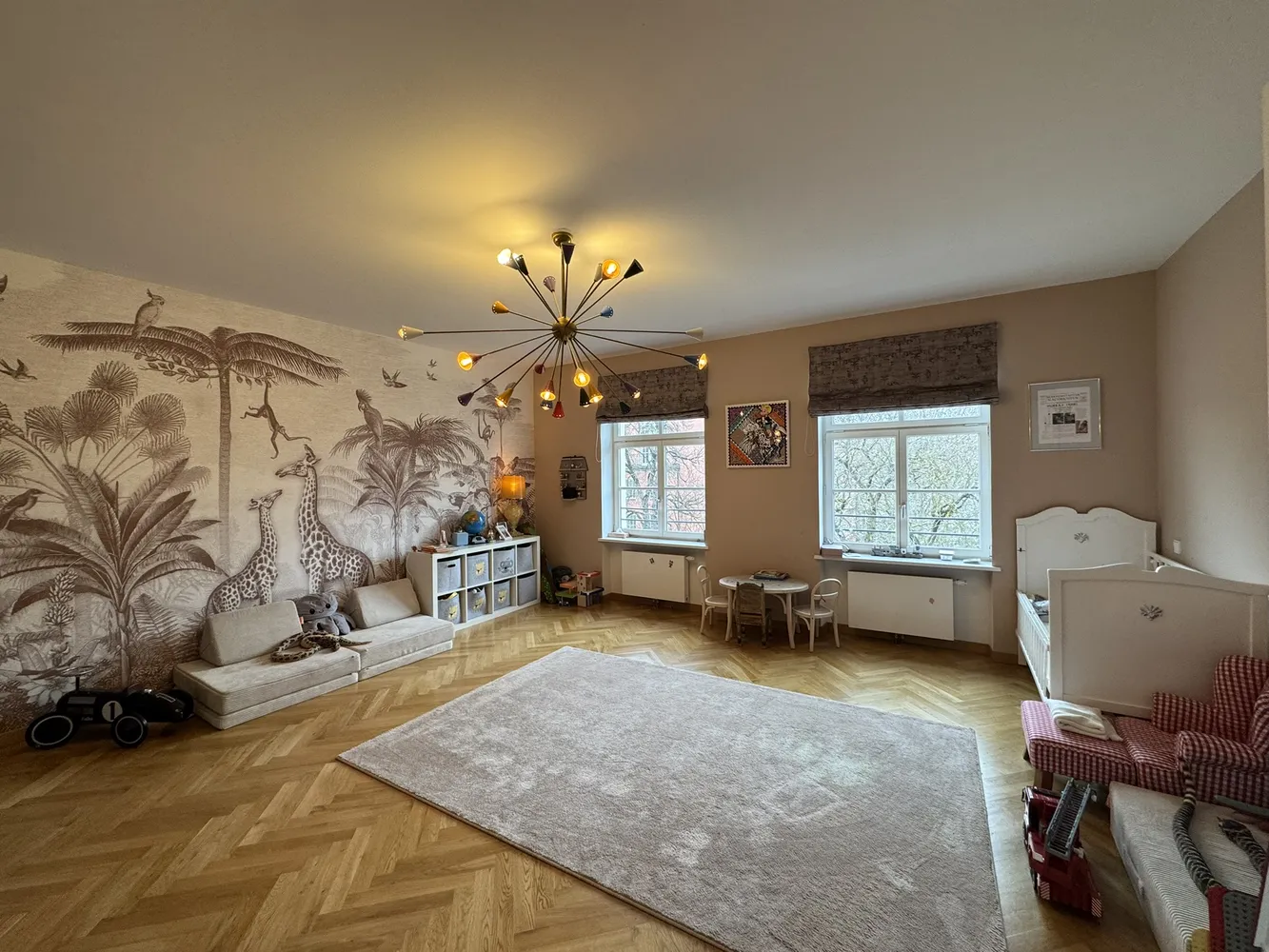 5 Zimmer Wohnung mit 193 m² in München – Bild 7