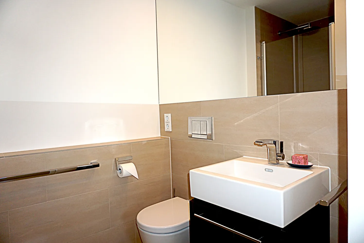 1 room apartment with 33 m² in Munich – Photo 11