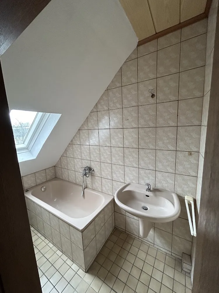 3 Zimmer Wohnung mit 90 m² in Duisburg – Bild 8