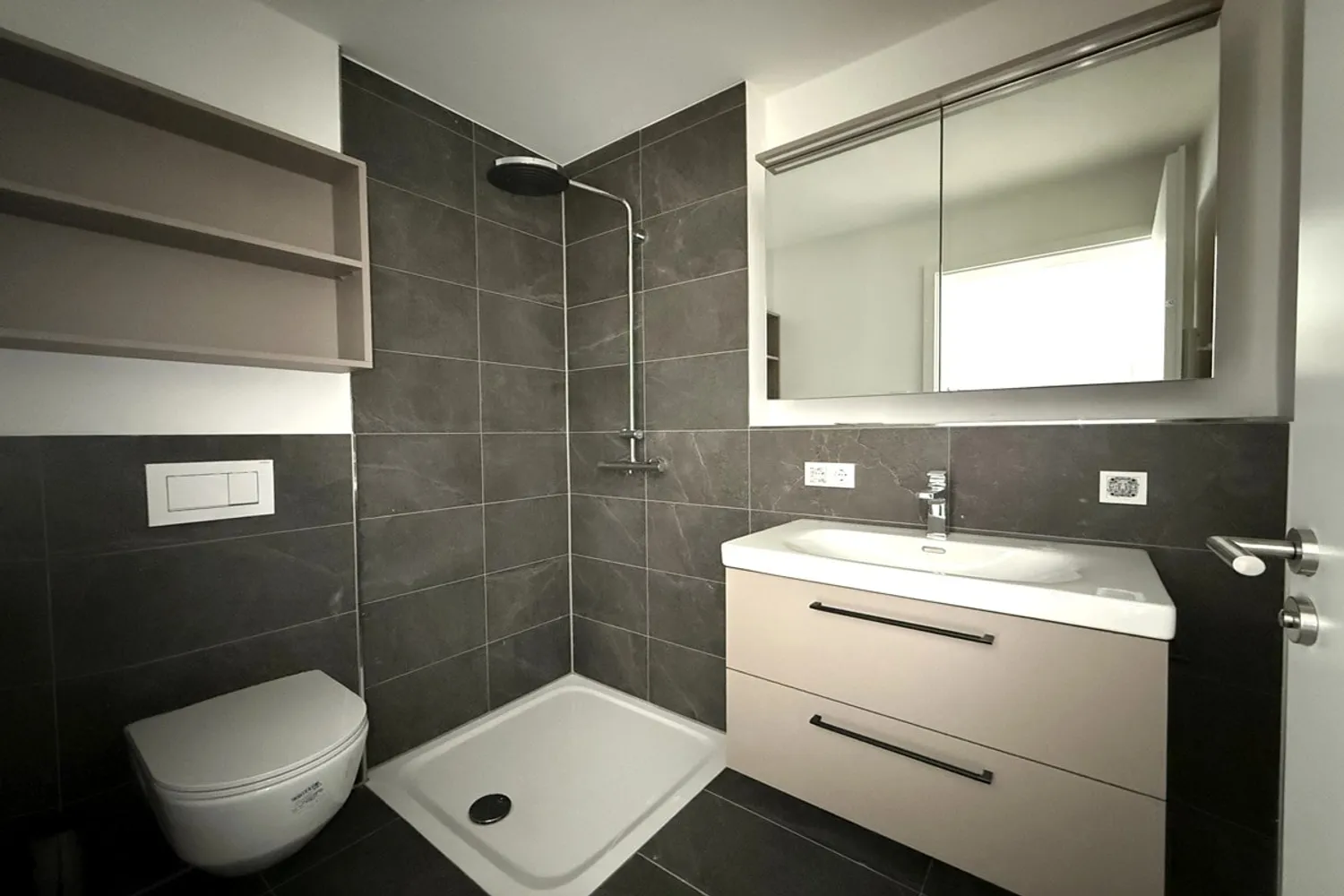 3 Zimmer Wohnung mit 69 m² in München – Bild 2