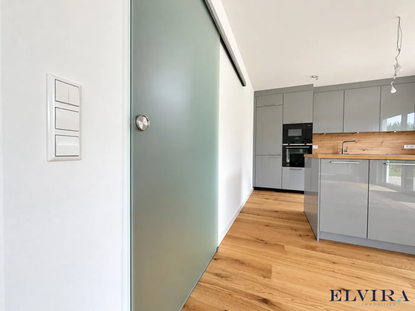5 Zimmer Haus mit 147 m² in München – Bild 8