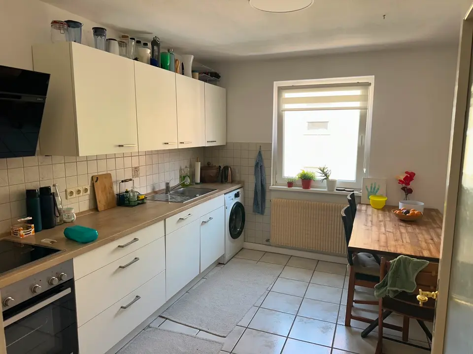3 Zimmer Wohnung mit 75 m² in Würzburg – Bild 4