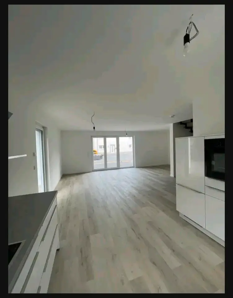 5 Zimmer Haus mit 155 m² in Bergisch Gladbach – Bild 1