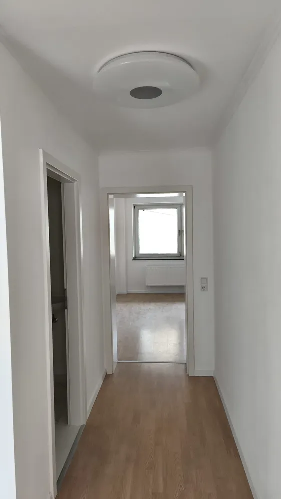 2 Zimmer Wohnung mit 60 m² in Aachen – Bild 2