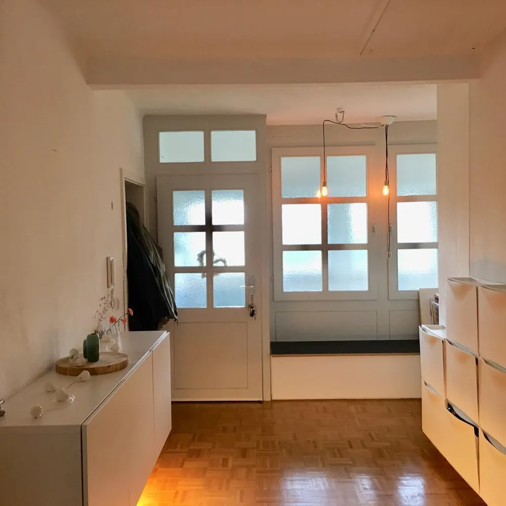 4 Zimmer Wohnung mit 100 m² in Karlsruhe – Bild 2