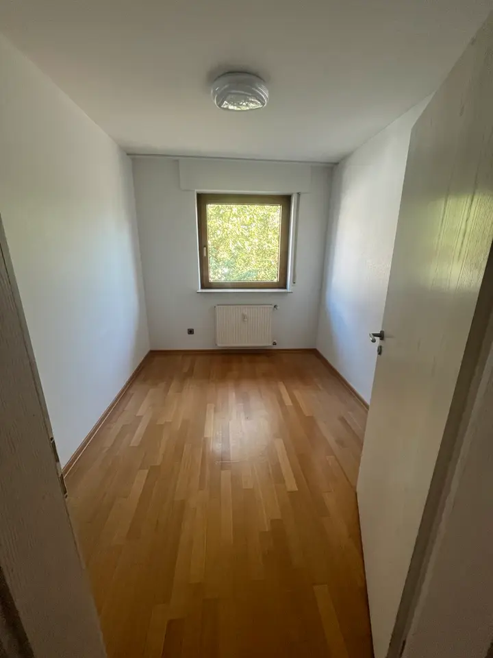 6 Zimmer Wohnung mit 180 m² in Stuttgart – Bild 7