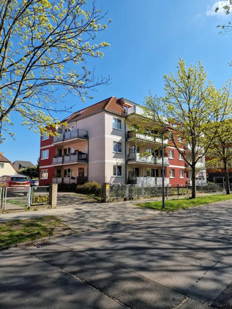 3 Zimmer Wohnung mit 87 m² in Berlin – Bild 4
