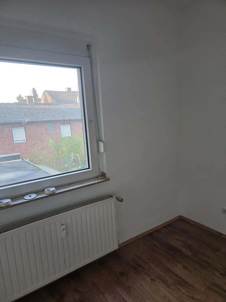 3 Zimmer Wohnung mit 98 m² in Mönchengladbach – Bild 2