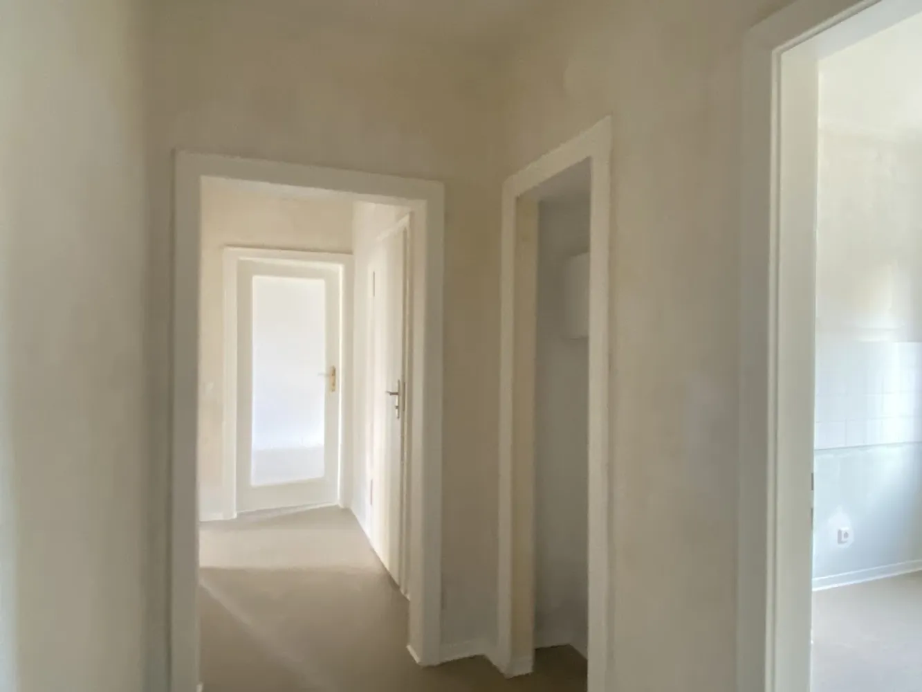 2 room apartment with 55 m² in Berlin – Photo 2