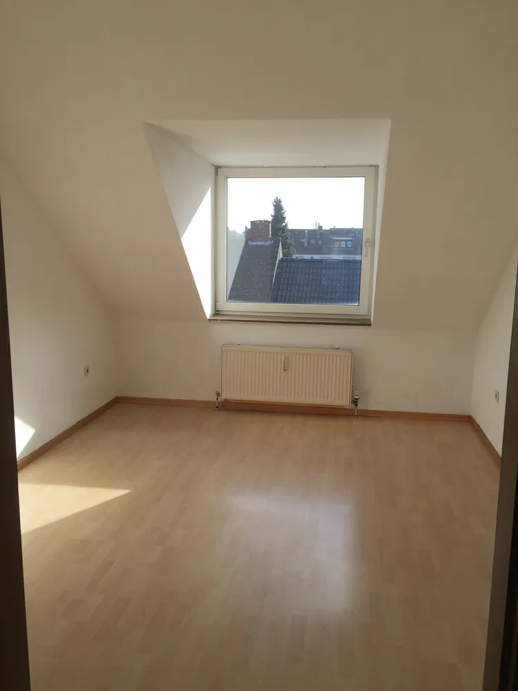 3 Zimmer Wohnung mit 76 m² in Krefeld – Bild 4