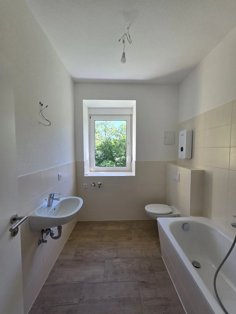 3 Zimmer Wohnung mit 64 m² in Bitterfeld-Wolfen – Bild 8