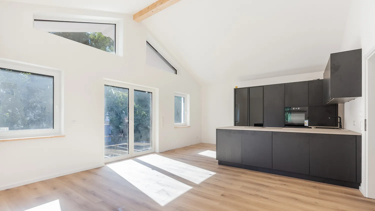 4 Zimmer Wohnung mit 120 m² in Hamburg – Bild 7