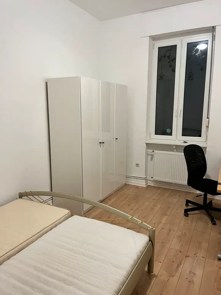 WG-Zimmer mit 25 m² in Saarbrücken – Bild 1