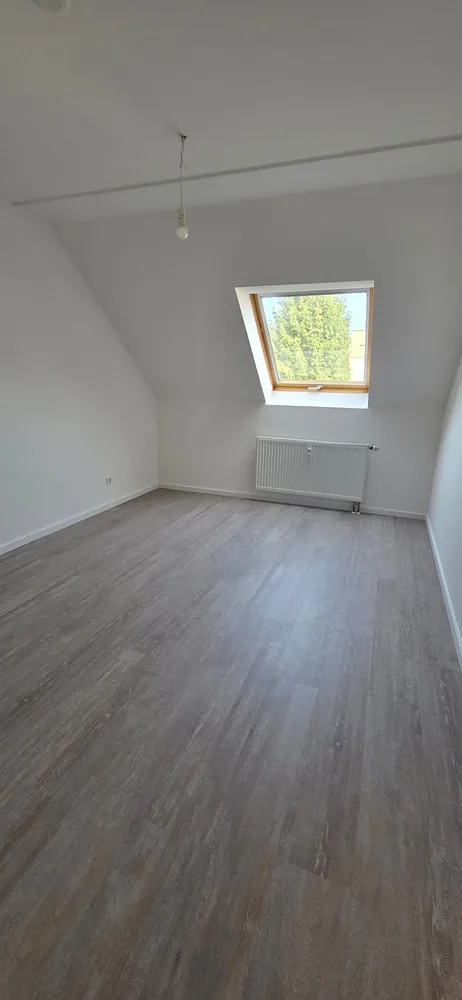 4 Zimmer Wohnung mit 125 m² in Solingen – Bild 4
