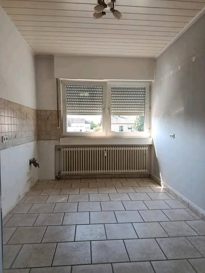 4 Zimmer Wohnung mit 120 m² in Düren – Bild 3