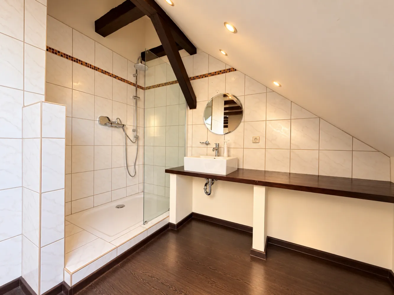 4 Zimmer Wohnung mit 129 m² in Leipzig – Bild 9