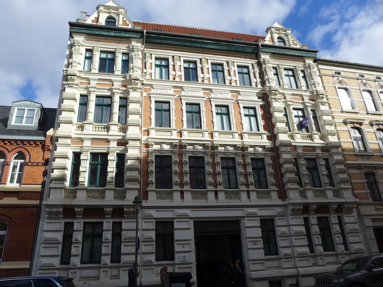 4 room apartment with 125 m² in Magdeburg – Photo 1