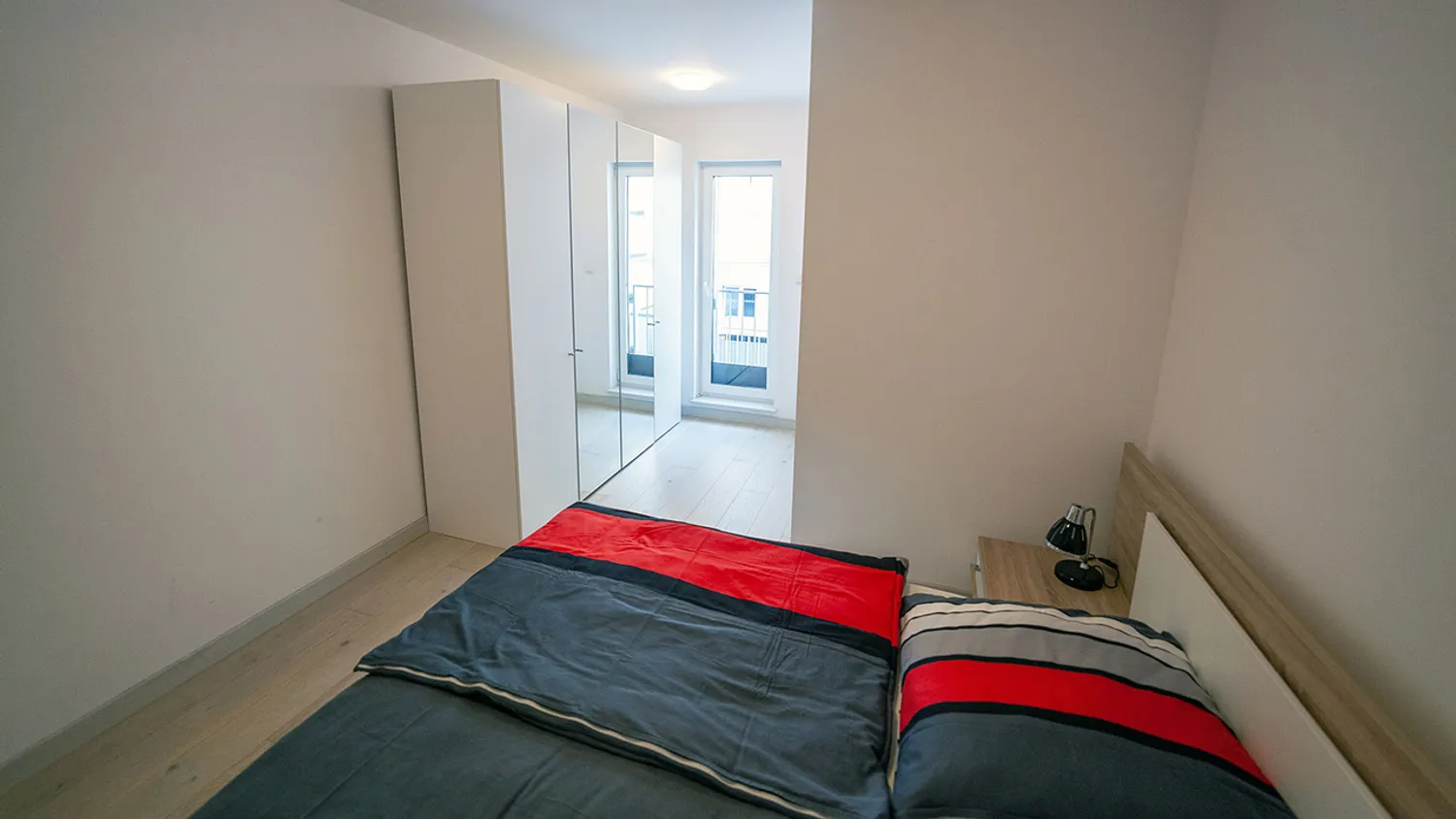 2 Zimmer Wohnung mit 53 m² in Stuttgart – Bild 4