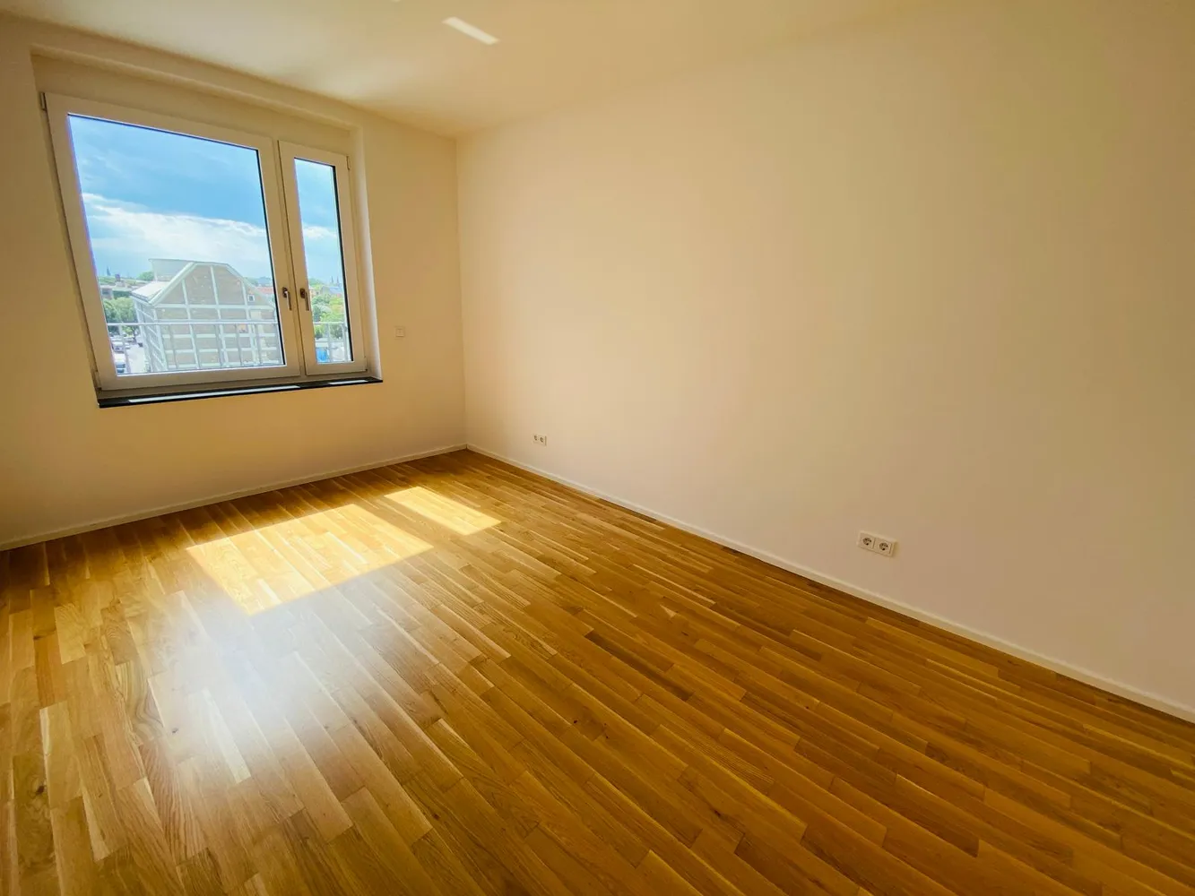 2 room apartment with 61 m² in Berlin – Photo 8