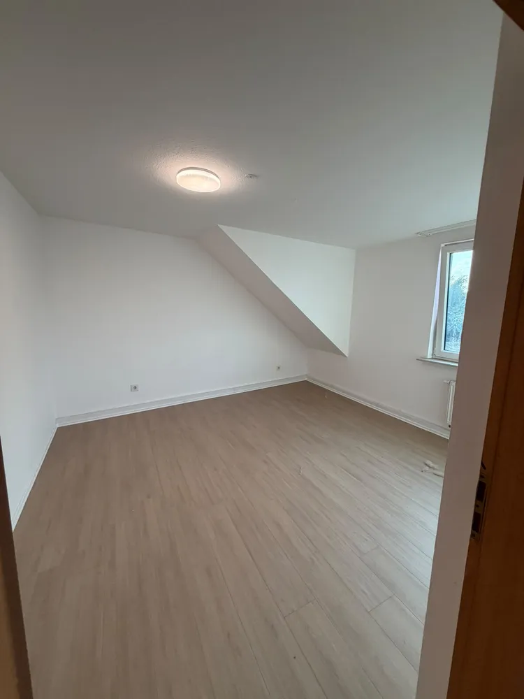 3 Zimmer Wohnung mit 83 m² in Essen – Bild 2