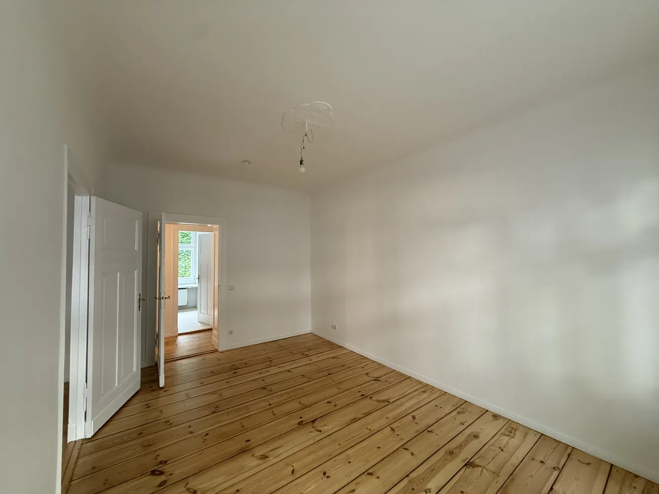 2 Zimmer Wohnung mit 57 m² in Berlin – Bild 7