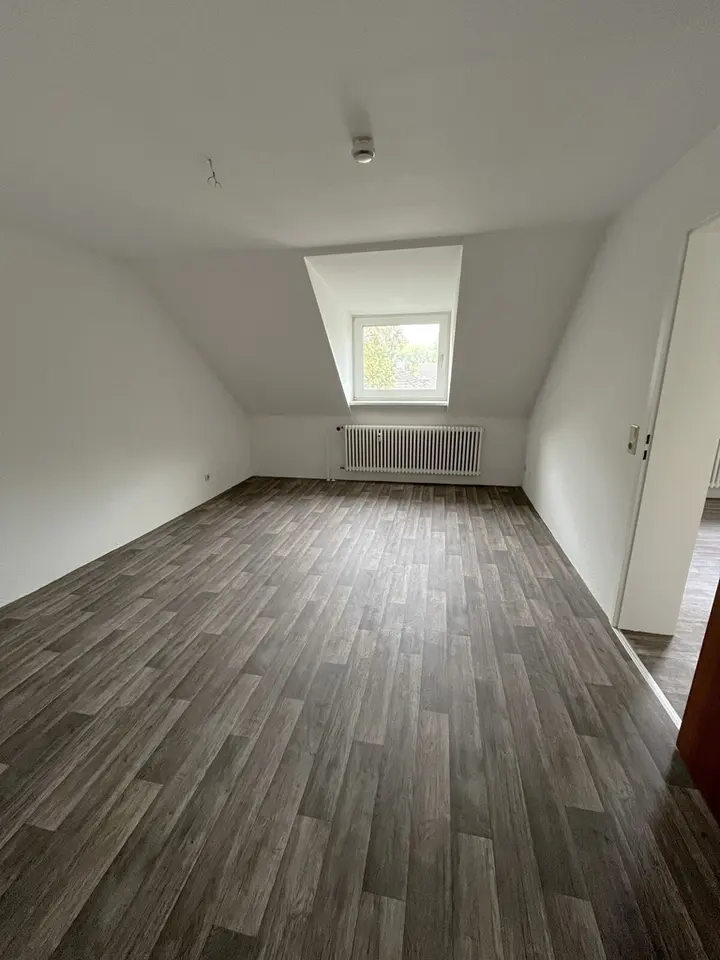 4 Zimmer Wohnung mit 81 m² in Duisburg – Bild 2
