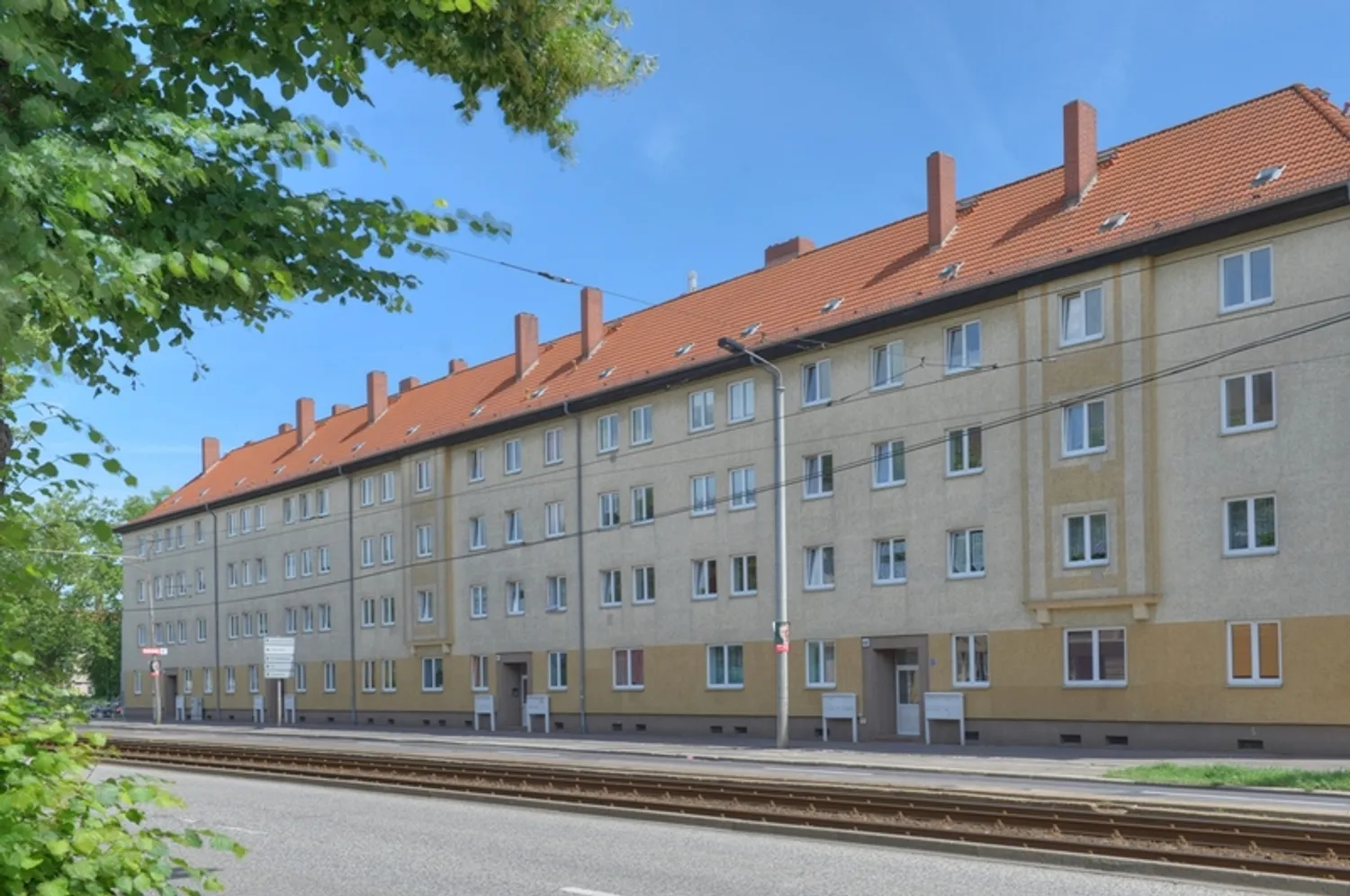 2 Zimmer Wohnung mit 65 m² in Halle (Saale) – Bild 1