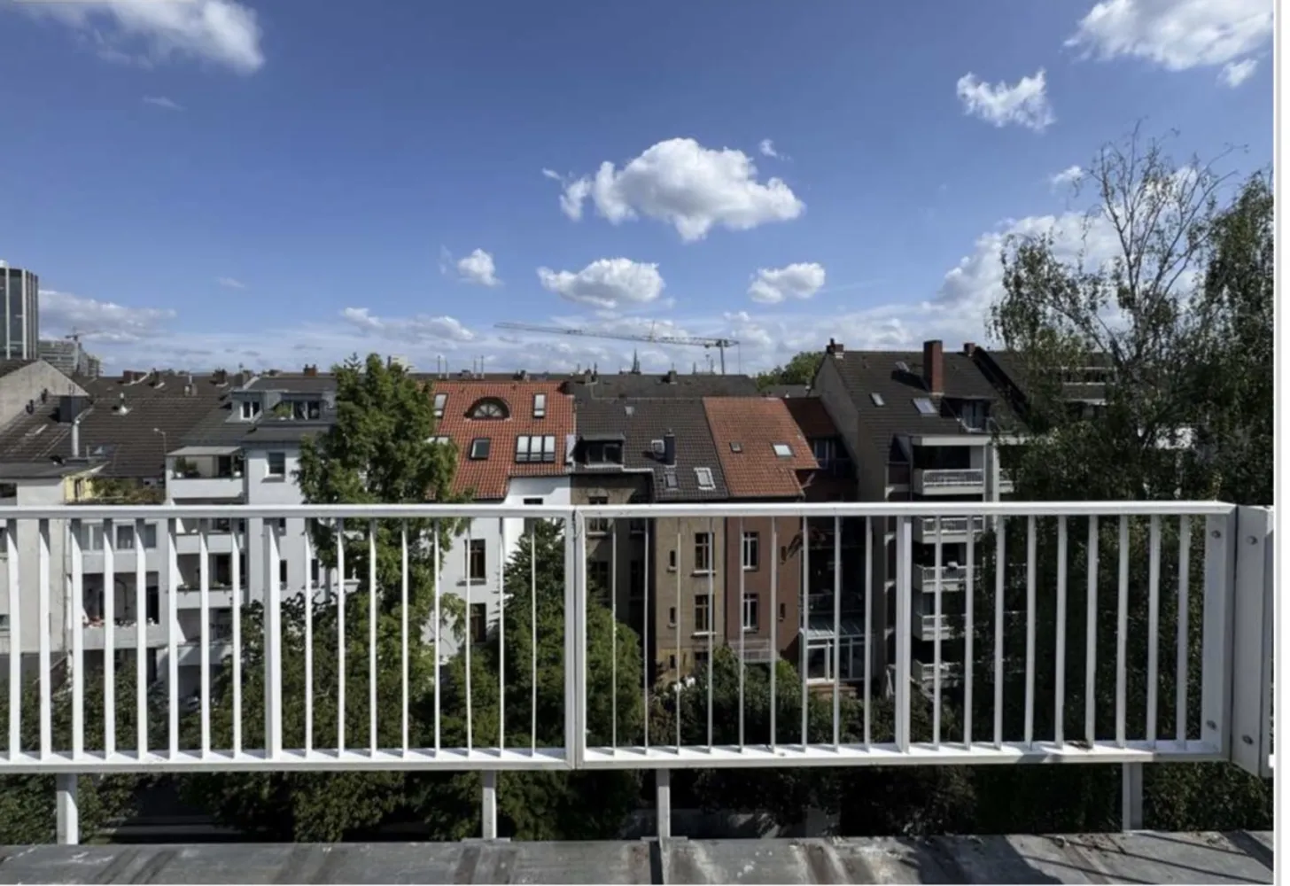 4 Zimmer Wohnung mit 92 m² in Düsseldorf – Bild 8