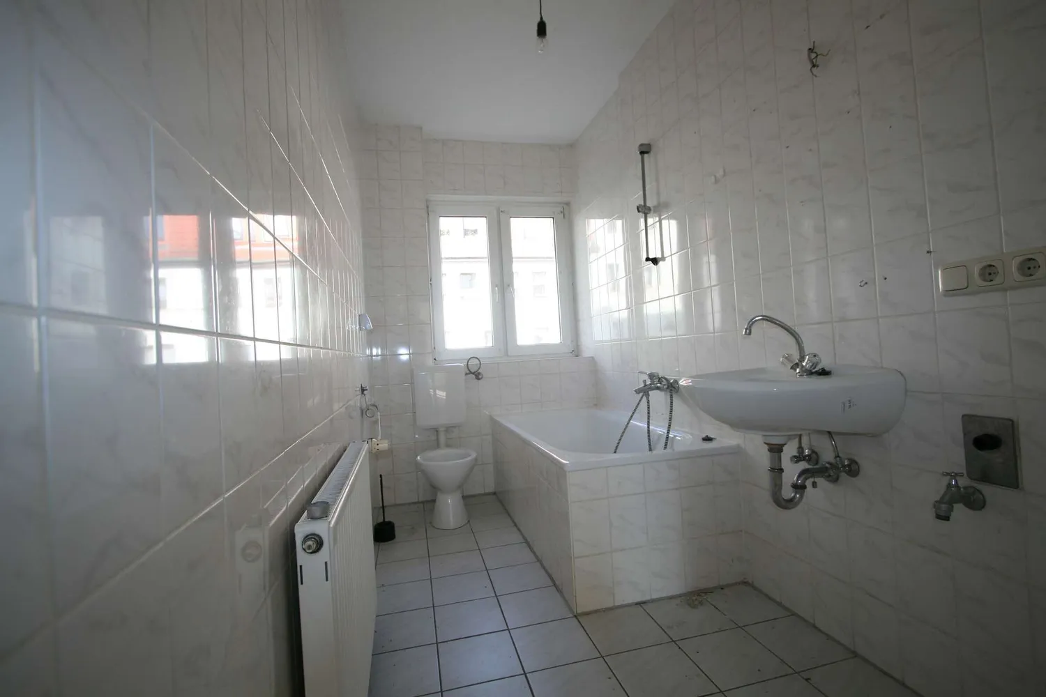 2 Zimmer Wohnung mit 60 m² in Meiningen – Bild 2