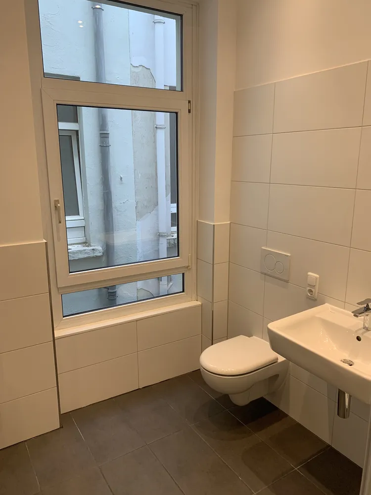 2 room apartment with 60 m² in Frankfurt am Main – Photo 2