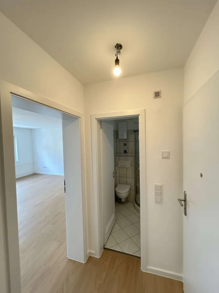 1 Zimmer Wohnung mit 32 m² in Köln – Bild 4