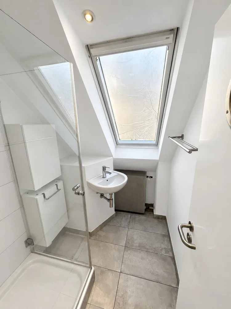 3 Zimmer Wohnung mit 73 m² in Neuss – Bild 1