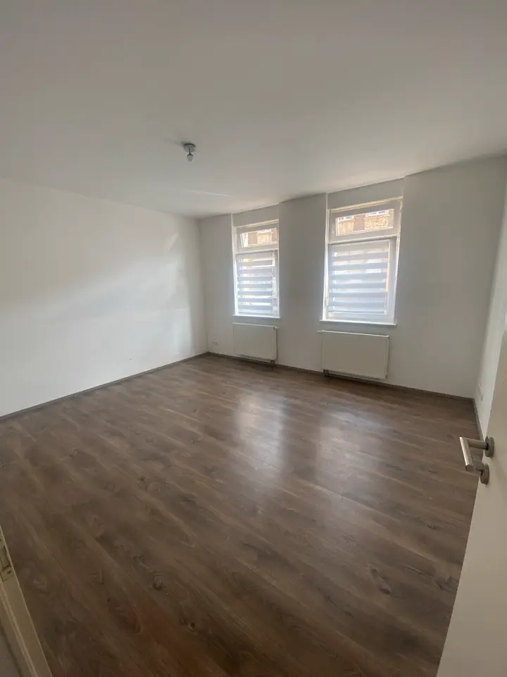 2 Zimmer Wohnung mit 38 m² in Bitterfeld-Wolfen – Bild 1