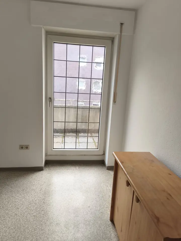 2 Zimmer Wohnung mit 32 m² in Duisburg – Bild 3