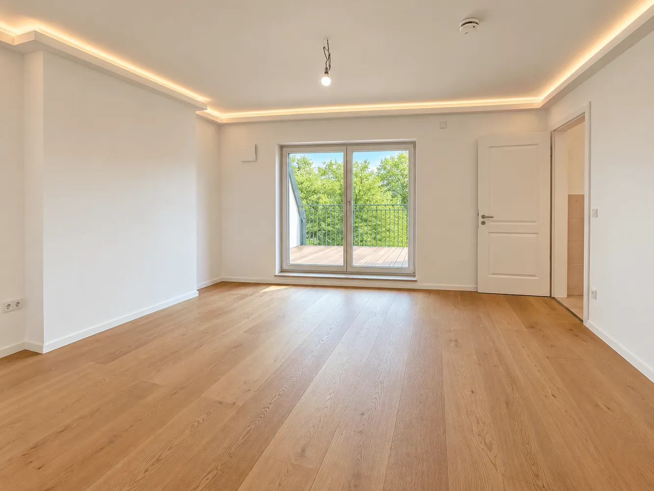5 Zimmer Wohnung mit 155 m² in München – Bild 11