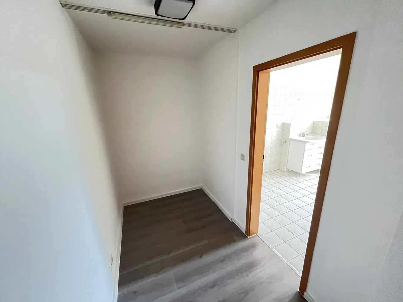 3 Zimmer Wohnung mit 81 m² in Weißenfels – Bild 4